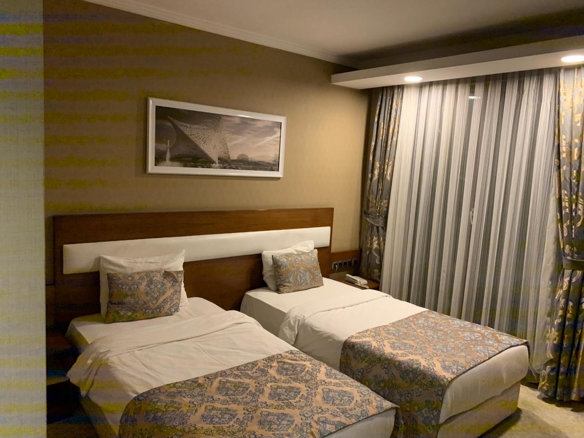 Moonlight Hotel Bostanici Екстер'єр фото